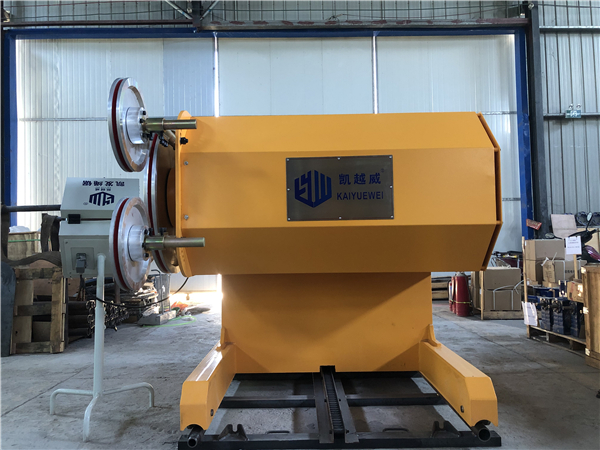 長沙凱發(fā)超硬材料科技有限公司,長沙礦山石材開采設備銷售,長沙金剛石繩鋸機銷售,金剛石串珠繩生產(chǎn)銷售，水平鉆機生產(chǎn)銷售